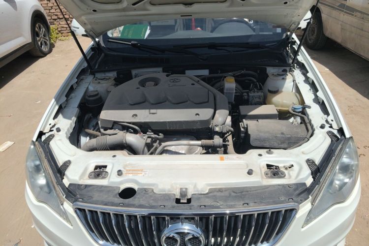 Used BAIC Senova D70 2018 Performance Version 1.8T Comfort Version Engine Bay