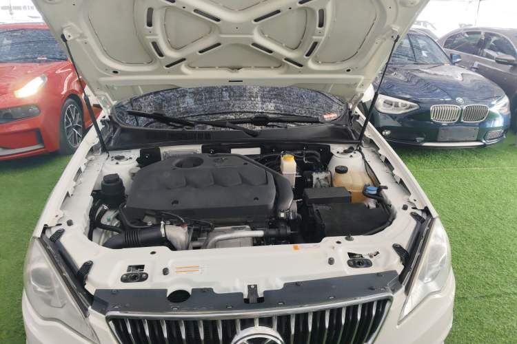 Used BAIC Senova D70 2018 Performance Version 1.8T Comfort Version Engine Bay
