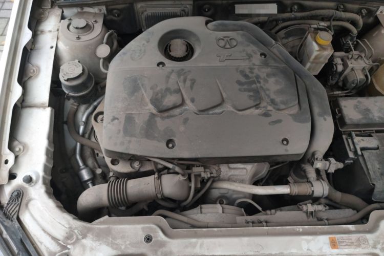 Used BAIC Senova D70 2018 Performance Version 1.8T Comfort Version Engine Bay Right