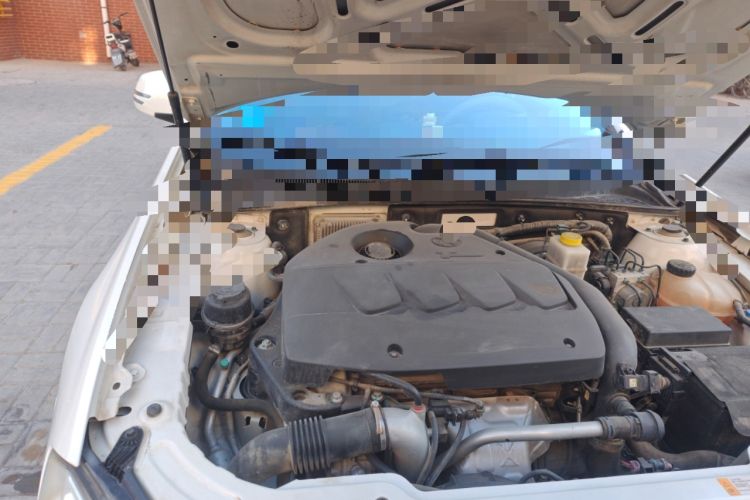 Used BAIC Senova D70 2018 Performance Version 1.8T Comfort Version Engine Bay Right