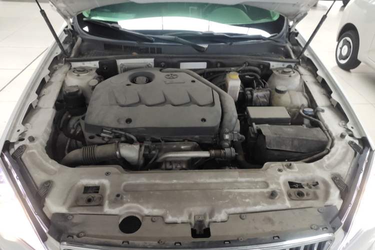 Used BAIC Senova D70 2018 Performance Version 1.8T Comfort Version Engine Bay