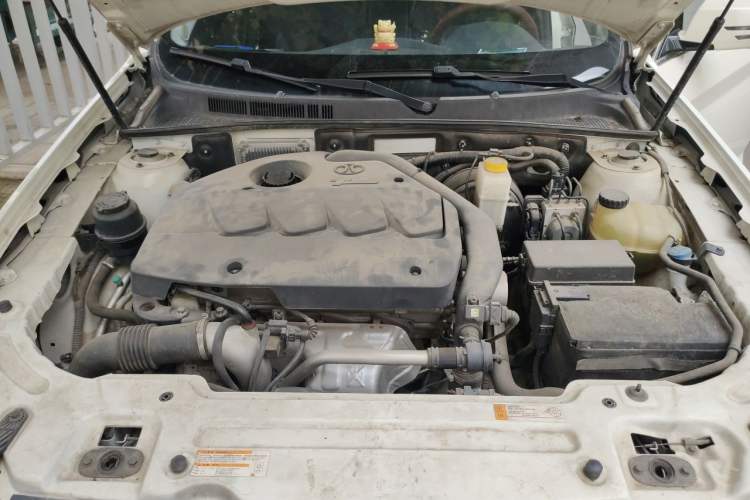 Used BAIC Senova D70 2018 Performance Version 1.8T Comfort Version Engine Bay