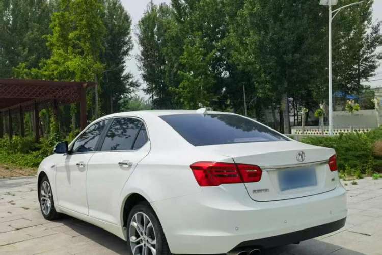 Used BAIC Senova D70 2018 Performance Version 1.8T Comfort Version Exterior 3