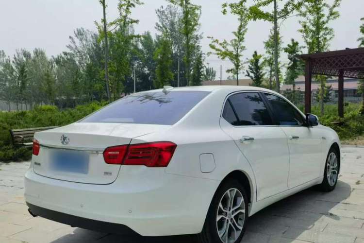 Used BAIC Senova D70 2018 Performance Version 1.8T Comfort Version Exterior 5