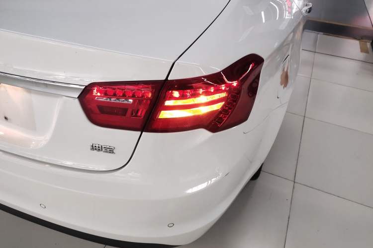 Used BAIC Senova D70 2018 Performance Version 1.8T Comfort Version Exterior 6