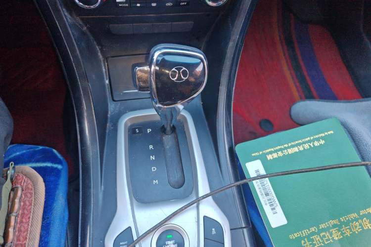 Used BAIC Senova D70 2018 Performance Version 1.8T Comfort Version Gear Lever