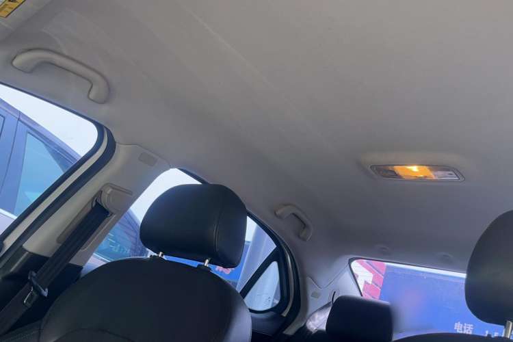 Used BAIC Senova D70 2018 Performance Version 1.8T Comfort Version Headliner