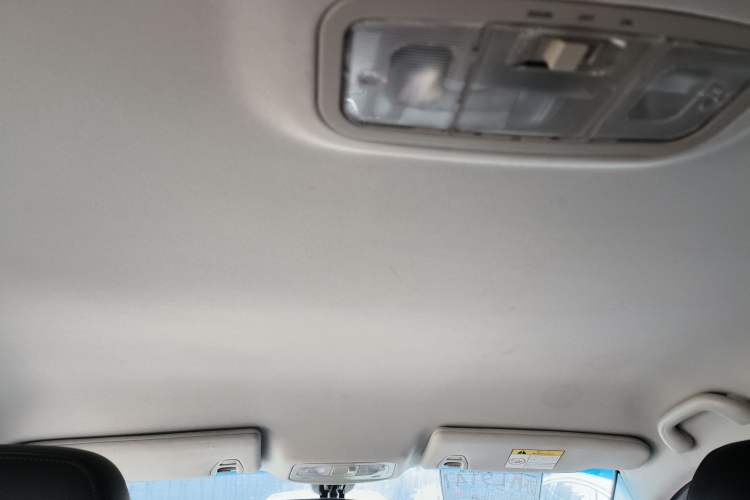 Used BAIC Senova D70 2018 Performance Version 1.8T Comfort Version Headliner