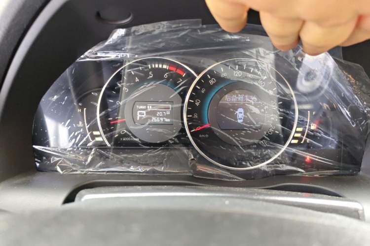 Used BAIC Senova D70 2018 Performance Version 1.8T Comfort Version Instrument Cluster