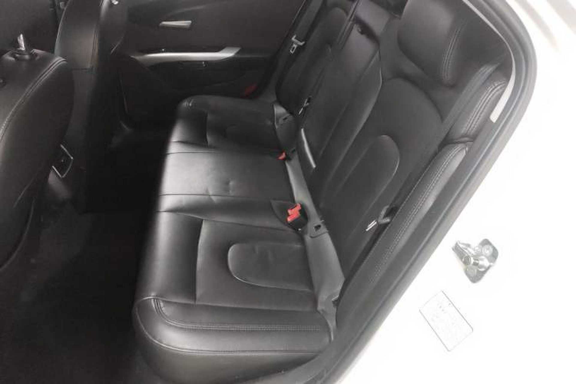 Used BAIC Senova D70 2018 Performance Version 1.8T Comfort Version Interior 4