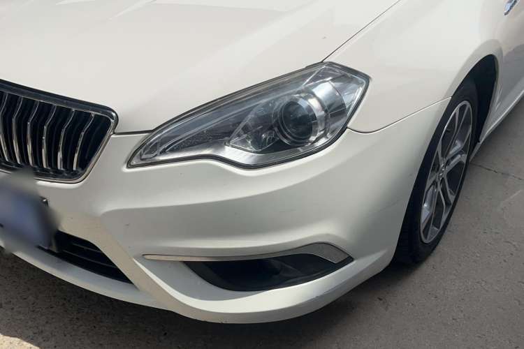 Used BAIC Senova D70 2018 Performance Version 1.8T Comfort Version Left Front Headlight