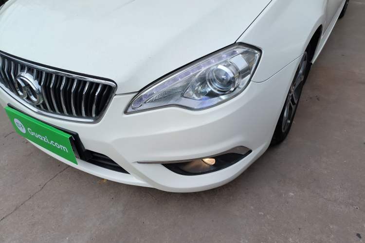 Used BAIC Senova D70 2018 Performance Version 1.8T Comfort Version Left Front Headlight