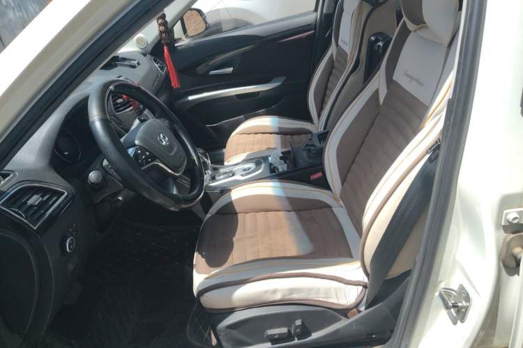 Used BAIC Senova D70 2018 Performance Version 1.8T Comfort Version Left Front Seat