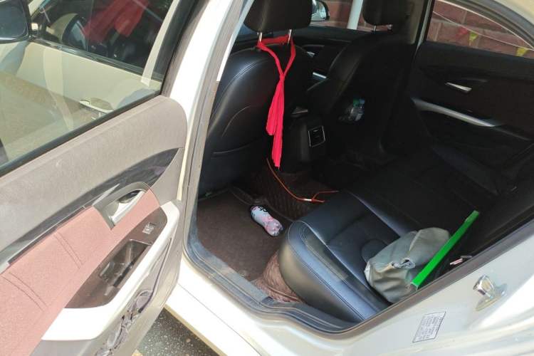 Used BAIC Senova D70 2018 Performance Version 1.8T Comfort Version Left Rear Seat