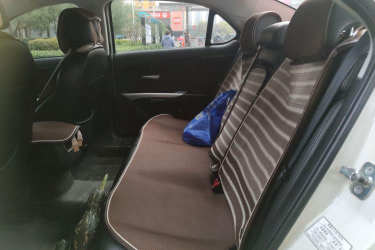 Used BAIC Senova D70 2018 Performance Version 1.8T Comfort Version Left Rear Seat