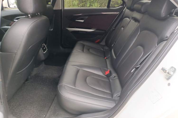 Used BAIC Senova D70 2018 Performance Version 1.8T Comfort Version Left Rear Seat