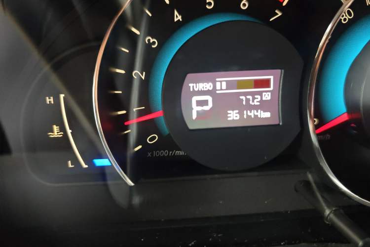 Used BAIC Senova D70 2018 Performance Version 1.8T Comfort Version Odometer Close Up