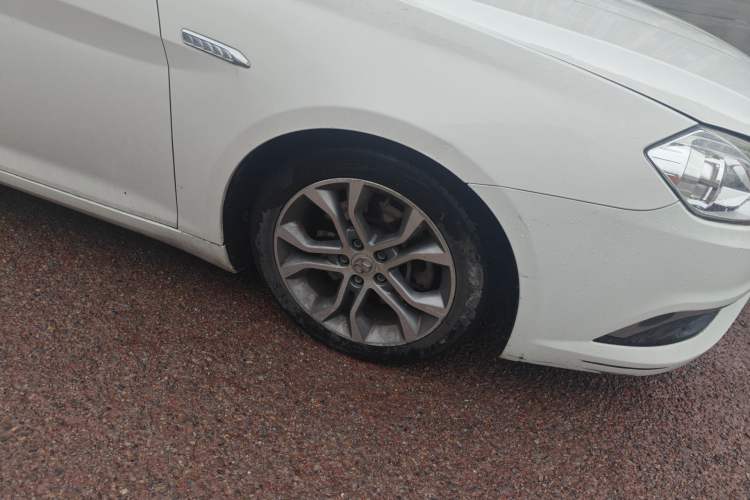 Used BAIC Senova D70 2018 Performance Version 1.8T Comfort Version Right Front Wheel Hub