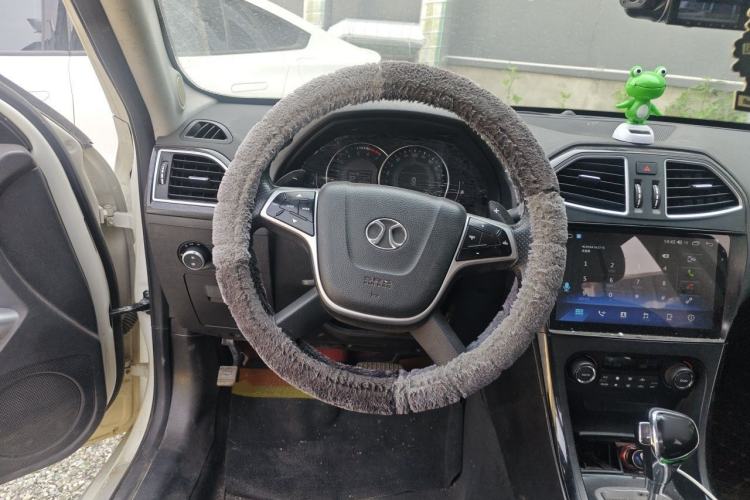 Used BAIC Senova D70 2018 Performance Version 1.8T Comfort Version Steering Wheel