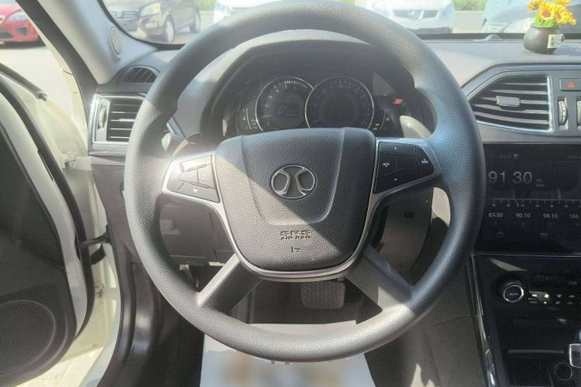Used BAIC Senova D70 2018 Performance Version 1.8T Comfort Version Steering Wheel