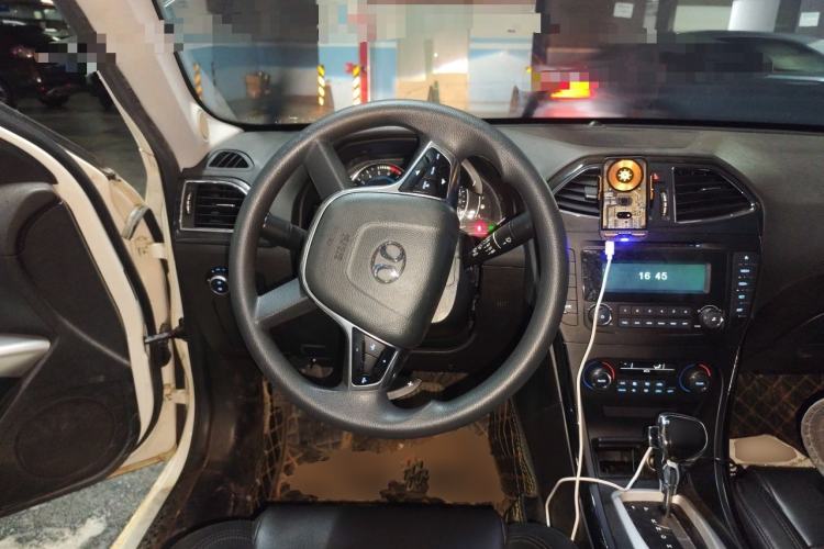 Used BAIC Senova D70 2018 Performance Version 1.8T Comfort Version Steering Wheel