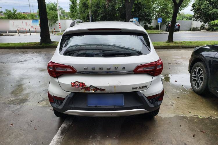 Used BAIC Senova X25 2015 1.5L Automatic Elite Model Exterior 4