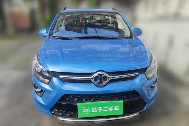 Used BAIC Senova X25 2015 1.5L Manual Elite Edition Exterior 1