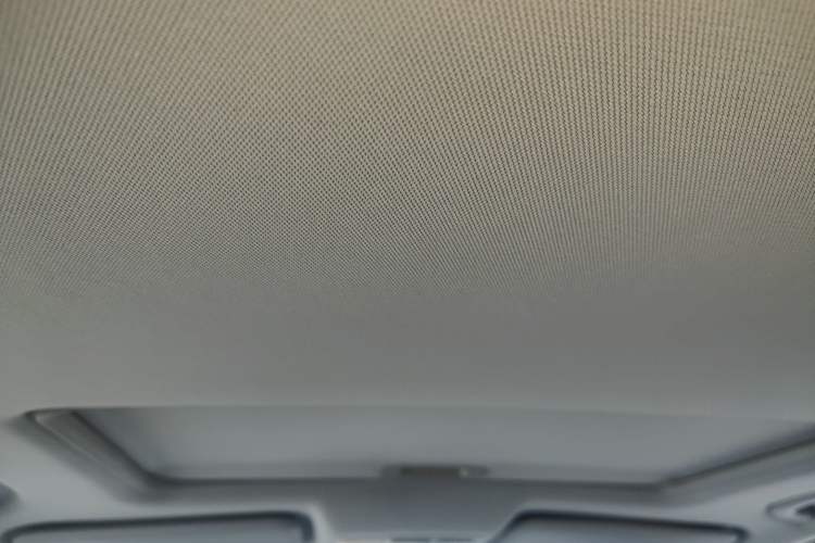 Used BAIC Senova X25 2015 1.5L Manual Elite Edition Headliner