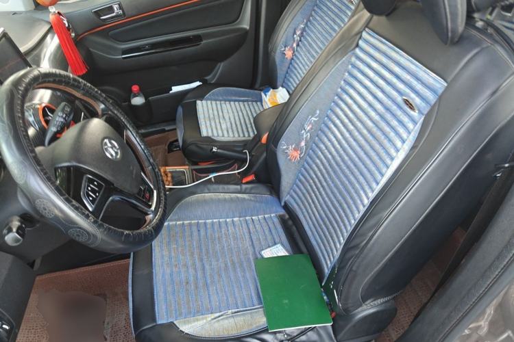 Used BAIC Senova X25 2015 1.5L manual Comfort trim level Left Front Seat