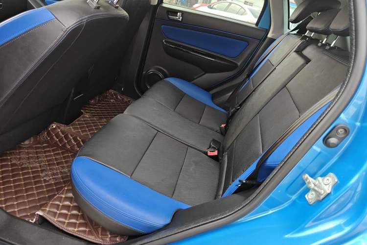 Used BAIC Senova X25 2015 1.5L Manual Elite Edition Left Rear Seat