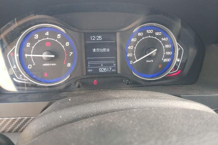 Used BAIC Senova X25 2015 1.5L Manual Elite Edition Odometer Close Up