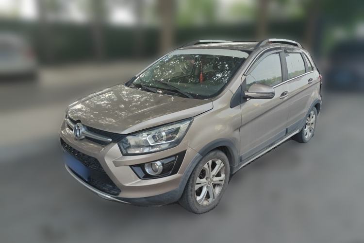 Used BAIC Senova X25 2015 1.5L manual Comfort trim level Guazi used car, China used car export, Used car for sale, Used cars, Cheapest cars for sale