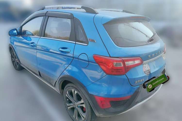 Used BAIC Senova X25 2015 1.5L Manual Elite Edition Rear Left 45 Deg
