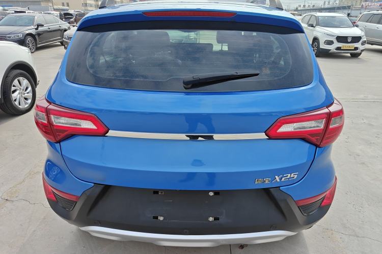 Used BAIC Senova X25 2015 1.5L Manual Elite Edition Rear