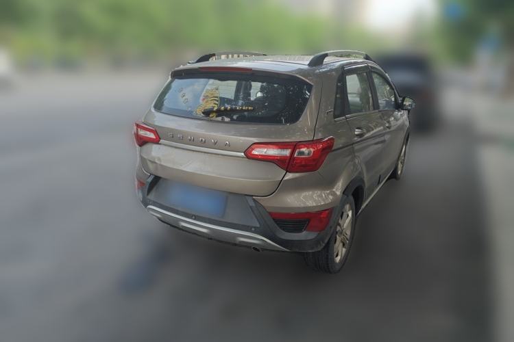 Used BAIC Senova X25 2015 1.5L manual Comfort trim level Rear Right 45 Deg