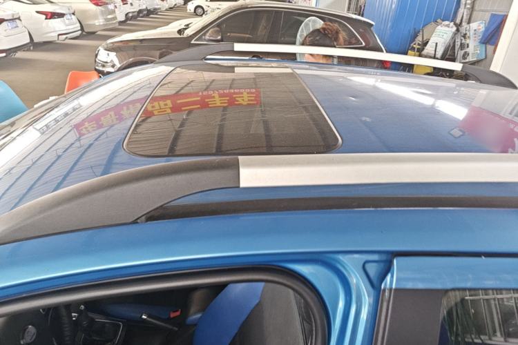 Used BAIC Senova X25 2015 1.5L Automatic Elite Model Roof