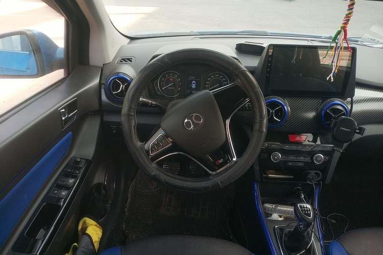 Used BAIC Senova X25 2015 1.5L Manual Elite Edition Steering Wheel