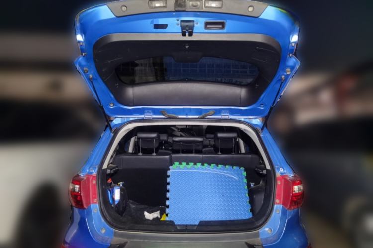 Used BAIC Senova X25 2015 1.5L Manual Elite Edition Trunk