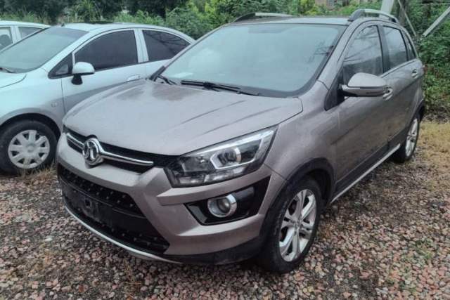 Used BAIC Senova X25 2015 1.5L manual Comfort trim level