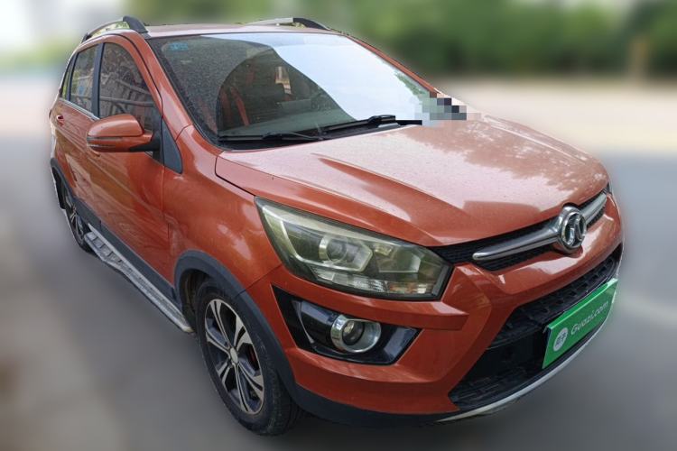 Used BAIC Senova X25 2015 1.5L Manual Elite Edition Front Right 45 Deg