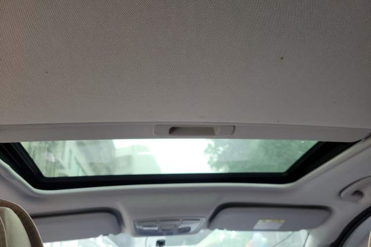 Used BAIC Senova X25 2015 1.5L Manual Elite Edition Headliner