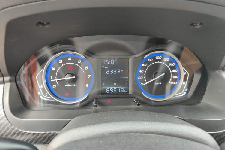 Used BAIC Senova X25 2015 1.5L manual Comfort trim level Instrument Cluster