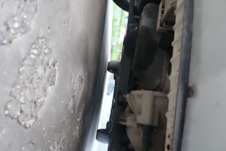 Used BAIC Senova X25 2015 1.5L manual Comfort trim level Chassis Front