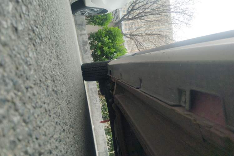 Used BAIC Senova X25 2015 1.5L Manual Elite Edition Chassis Front Right