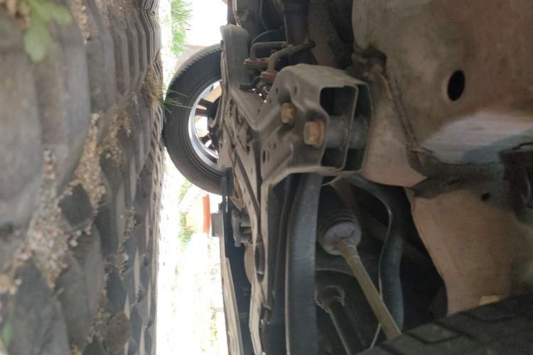Used BAIC Senova X25 2015 1.5L Manual Elite Edition Chassis Front Right