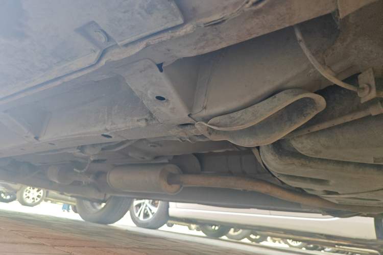 Used BAIC Senova X25 2015 1.5L Manual Elite Edition Chassis Rear Left