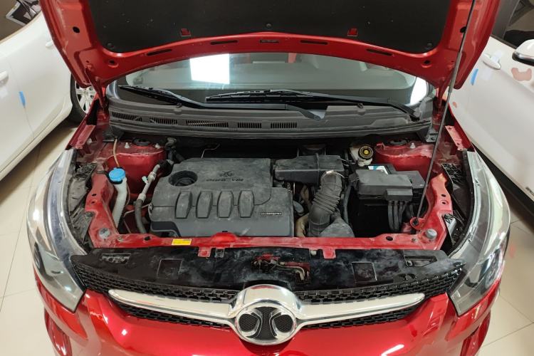 Used BAIC Senova X25 2015 1.5L Manual Elite Edition Engine Bay