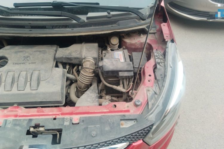 Used BAIC Senova X25 2015 1.5L Manual Elite Edition Engine Bay Left