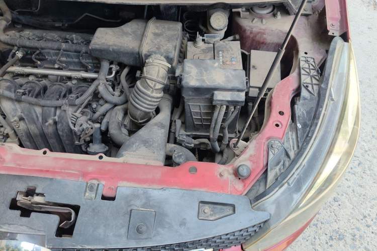 Used BAIC Senova X25 2015 1.5L Manual Elite Edition Engine Bay Left