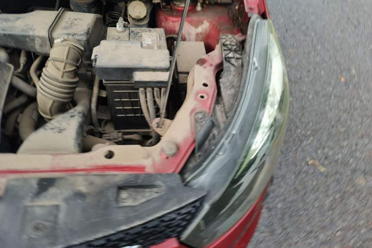 Used BAIC Senova X25 2015 1.5L Manual Elite Edition Engine Bay Left